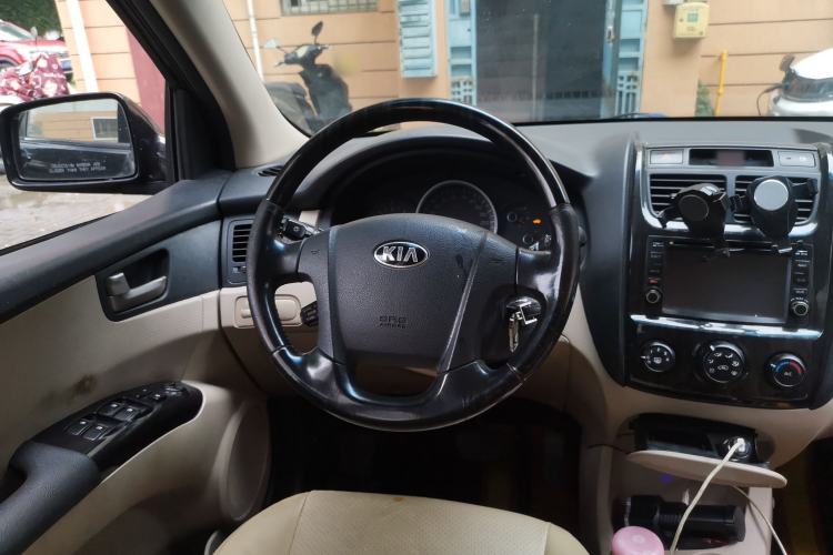 Used Kia Sportage 2013 2.0L Automatic Two-Wheel Drive GL Trim Steering Wheel