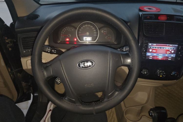 Used Kia Sportage 2013 2.0L Automatic Two-Wheel Drive GL Trim Steering Wheel