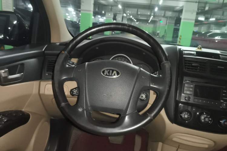 Used Kia Sportage 2013 2.0L Automatic Two-Wheel Drive GL Trim Steering Wheel
