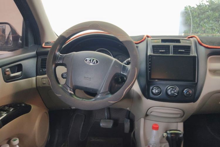 Used Kia Sportage 2013 2.0L Automatic Two-Wheel Drive GL Trim Steering Wheel
