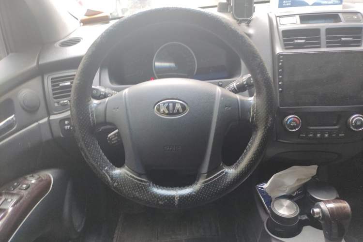 Used Kia Sportage 2013 2.0L Automatic Two-Wheel Drive DLX Trim Steering Wheel