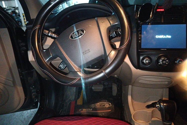 Used Kia Sportage 2013 2.0L Automatic Two-Wheel Drive GL Trim Steering Wheel