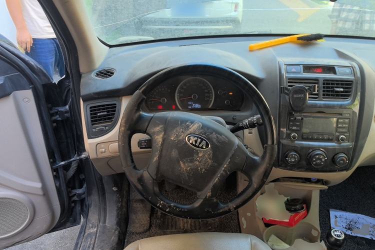 Used Kia Sportage 2013 2.0L Manual Two-Wheel Drive GL Trim Steering Wheel