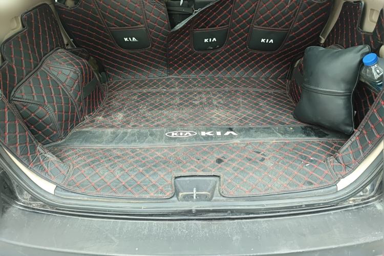 Used Kia Sportage 2013 2.0L Manual Two-Wheel Drive GL Trim Trunk