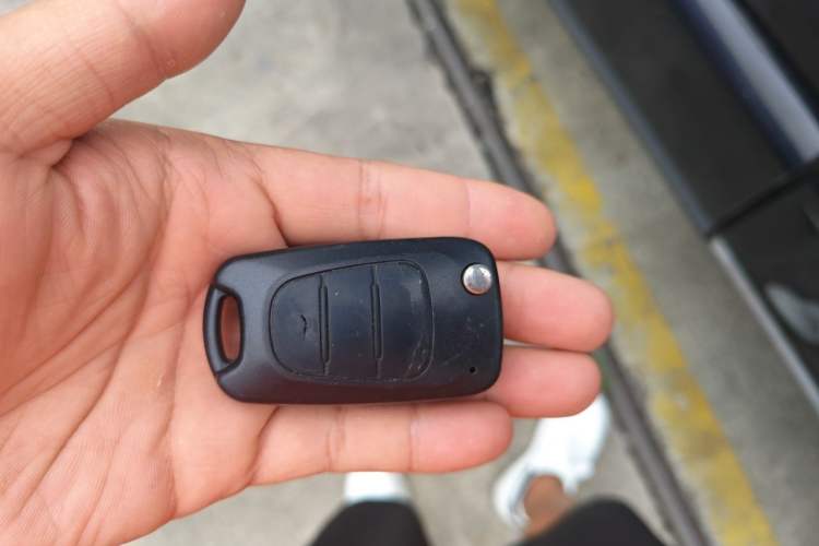 Used Kia Sportage 2013 2.0L Automatic Two-Wheel Drive GL Trim Vehicle Key