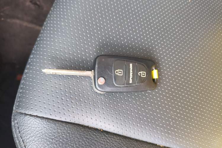Used Kia Sportage 2013 2.0L Manual Two-Wheel Drive GLS Vehicle Key