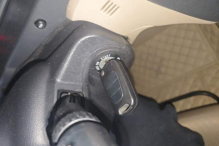 Used Kia Sportage 2013 2.0L Automatic Two-Wheel Drive GL Trim Vehicle Key