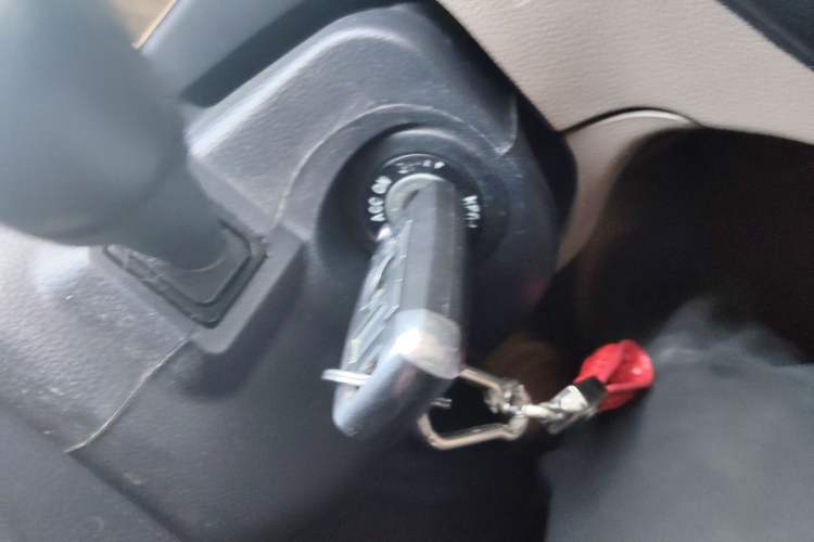 Used Kia Sportage 2013 2.0L Automatic Two-Wheel Drive GL Trim Vehicle Key