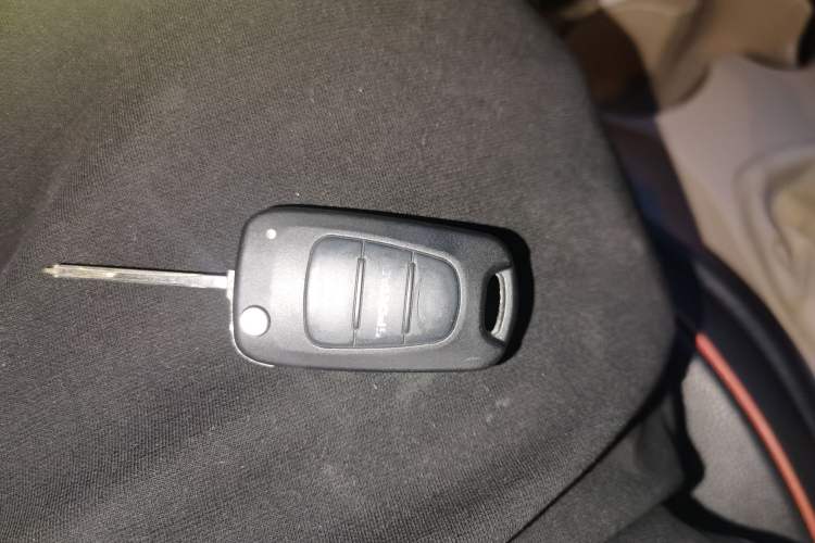 Used Kia Sportage 2013 2.0L Manual Two-Wheel Drive GL Trim Vehicle Key