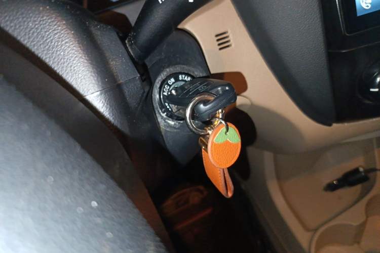 Used Kia Sportage 2013 2.0L Automatic Two-Wheel Drive GL Trim Vehicle Key