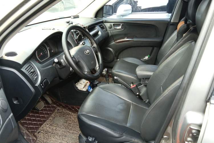 Used Kia Sportage 2013 2.0L Automatic Two-Wheel Drive GLS Trim Left Front Seat
