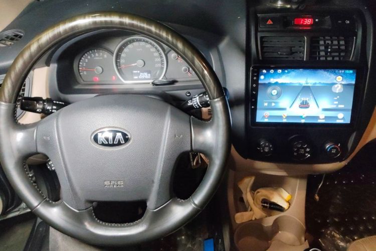 Used Kia Sportage 2013 2.0L Manual Two-Wheel Drive GL Trim Audio And AC Panel
