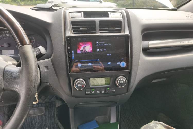 Used Kia Sportage 2013 2.0L Automatic Two-Wheel Drive GLS Trim Audio And AC Panel