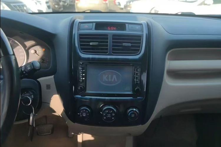 Used Kia Sportage 2013 2.0L Automatic Two-Wheel Drive GL Trim Audio And AC Panel