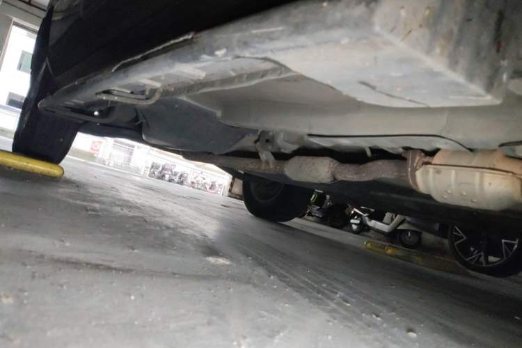 Used Kia Sportage 2013 2.0L Manual Two-Wheel Drive GL Trim Chassis Front Right
