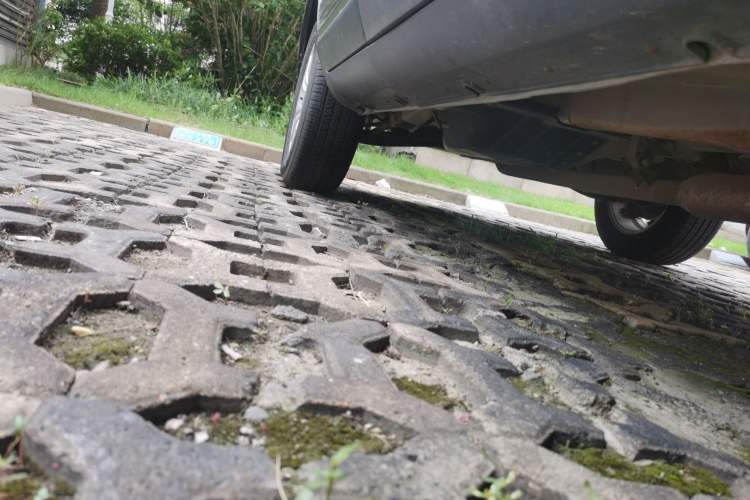 Used Kia Sportage 2013 2.0L Automatic Two-Wheel Drive GL Trim Chassis Front Right