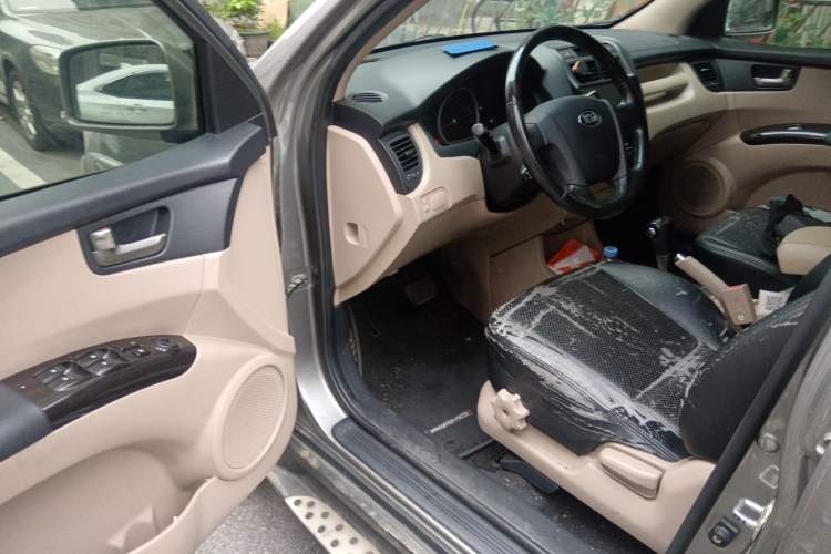 Used Kia Sportage 2013 2.0L Automatic Two-Wheel Drive GL Trim Driver Seat