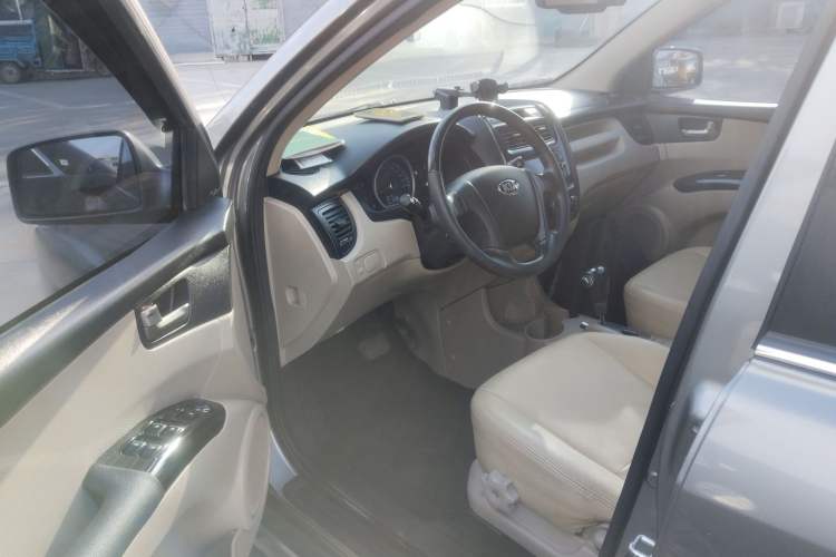 Used Kia Sportage 2013 2.0L Automatic Two-Wheel Drive GL Trim Driver Seat