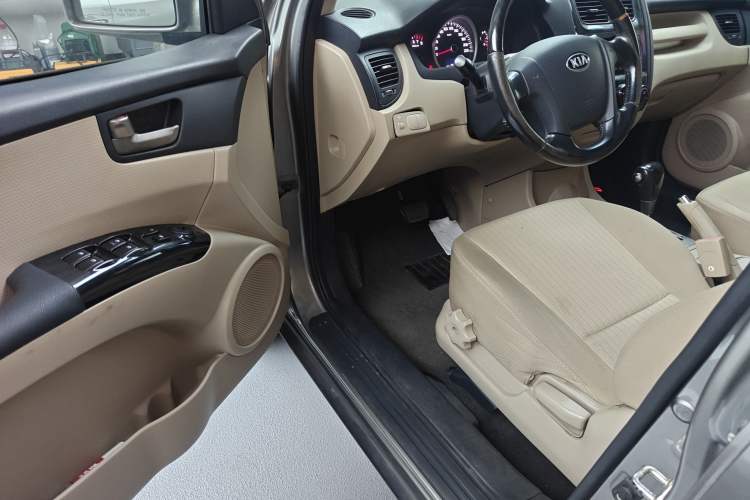 Used Kia Sportage 2013 2.0L Automatic Two-Wheel Drive GL Trim Driver Seat