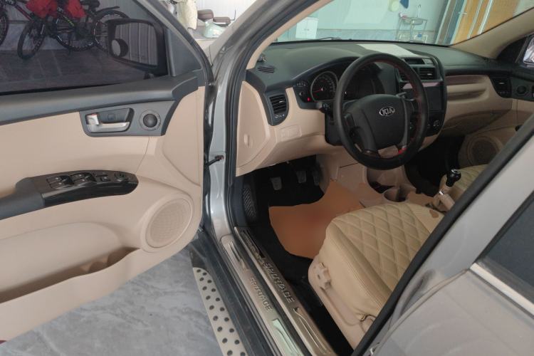Used Kia Sportage 2013 2.0L Manual Two-Wheel Drive GL Trim Driver Seat