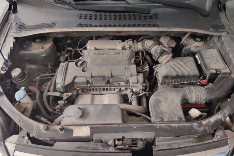 Used Kia Sportage 2013 2.0L Manual Two-Wheel Drive GL Trim Engine Bay