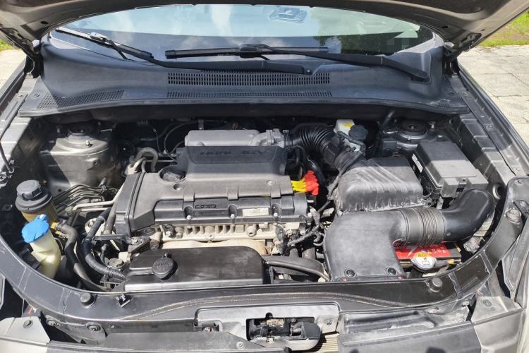 Used Kia Sportage 2013 2.0L Automatic Two-Wheel Drive GLS Trim Engine Bay