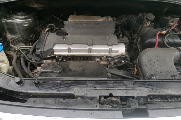 Used Kia Sportage 2013 2.0L Automatic Two-Wheel Drive GL Trim Engine Bay
