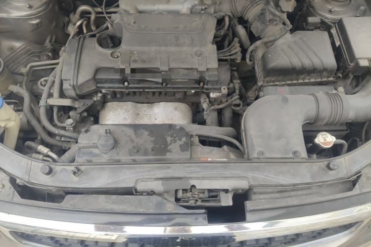 Used Kia Sportage 2013 2.0L Automatic Two-Wheel Drive GLS Trim Engine Bay