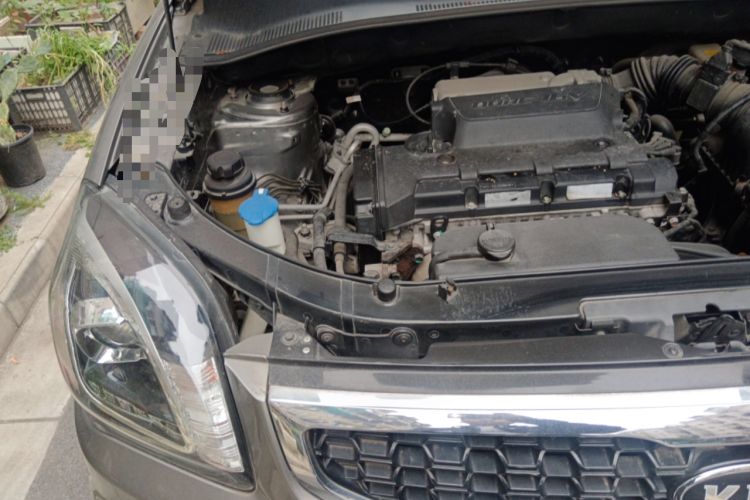 Used Kia Sportage 2013 2.0L Automatic Two-Wheel Drive GL Trim Engine Bay Right