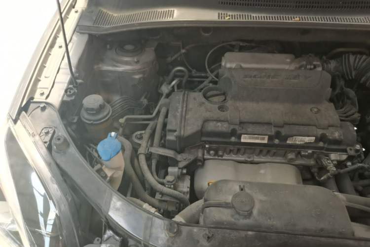 Used Kia Sportage 2013 2.0L Automatic Two-Wheel Drive GL Trim Engine Bay Right