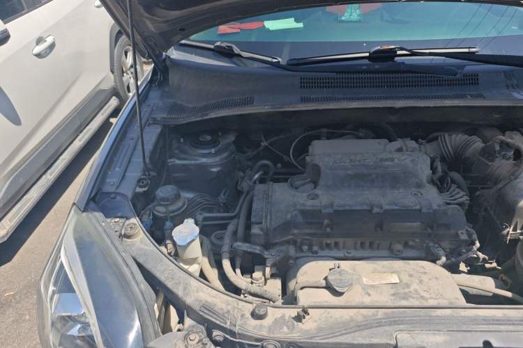 Used Kia Sportage 2013 2.0L Automatic Two-Wheel Drive GLS Trim Engine Bay Right