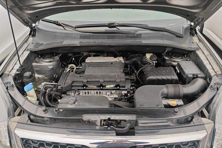 Used Kia Sportage 2013 2.0L Automatic Two-Wheel Drive GL Trim Engine Bay
