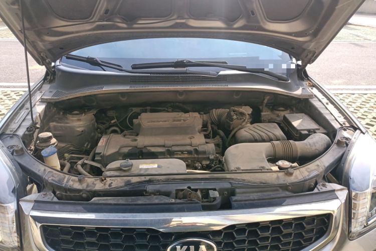 Used Kia Sportage 2013 2.0L Automatic Two-Wheel Drive GL Trim Engine Bay