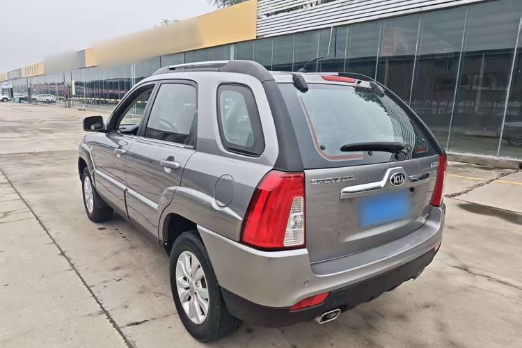 Used Kia Sportage 2013 2.0L Manual Two-Wheel Drive GL Trim Exterior 4