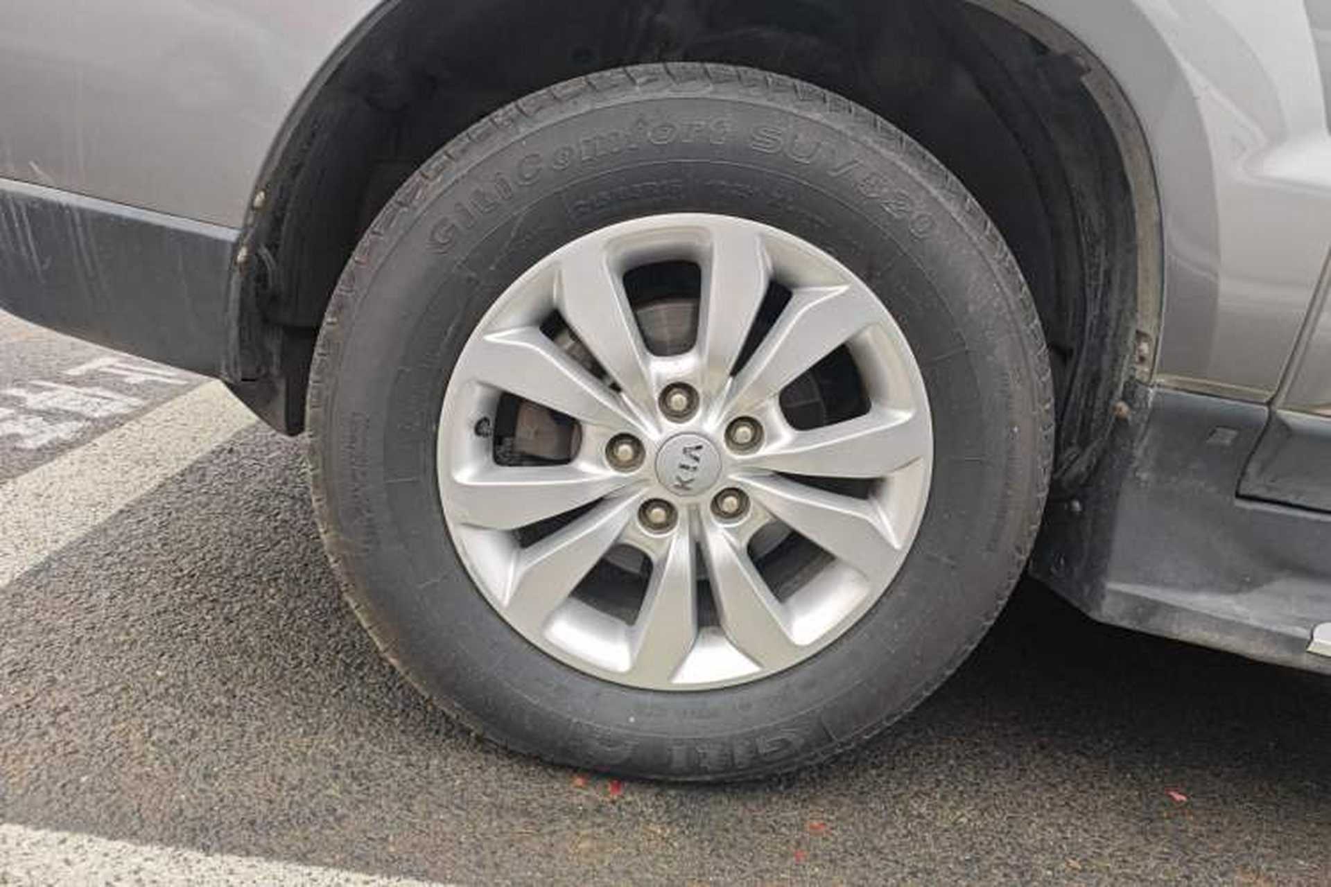 Used Kia Sportage 2013 2.0L Automatic Two-Wheel Drive GL Trim Exterior 4