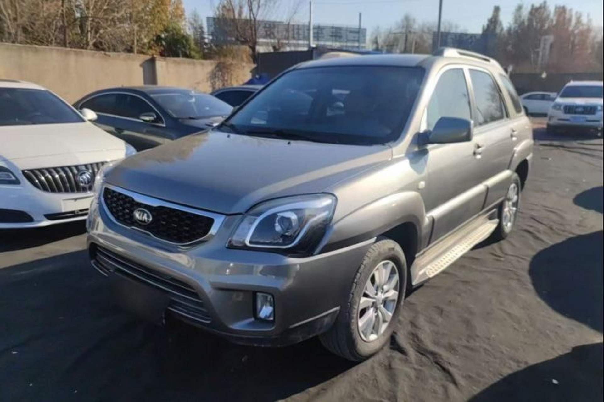 Used Kia Sportage 2013 2.0L Automatic Two-Wheel Drive GL Trim Front Left 45 Deg