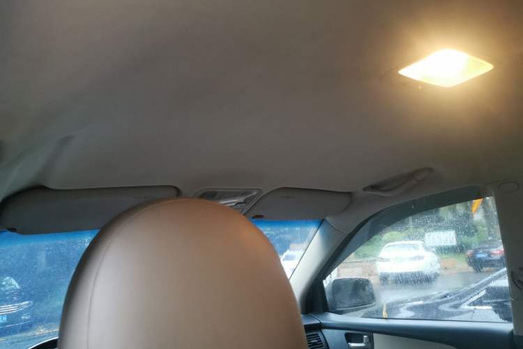 Used Kia Sportage 2013 2.0L Automatic Two-Wheel Drive GL Trim Headliner