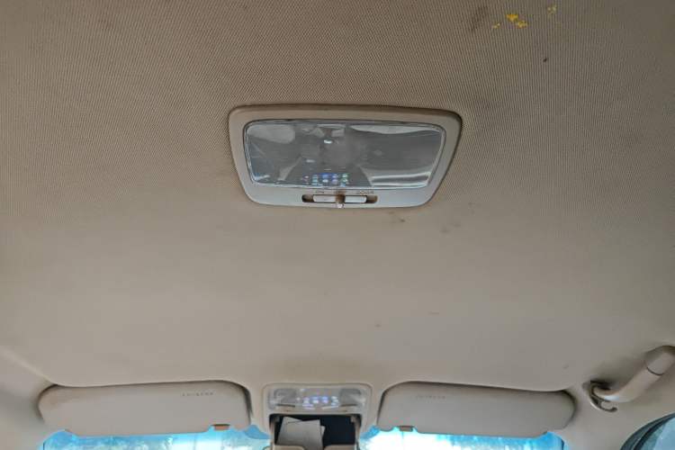 Used Kia Sportage 2013 2.0L Manual Two-Wheel Drive GL Trim Headliner