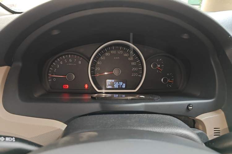 Used Kia Sportage 2013 2.0L Automatic Two-Wheel Drive GL Trim Instrument Cluster