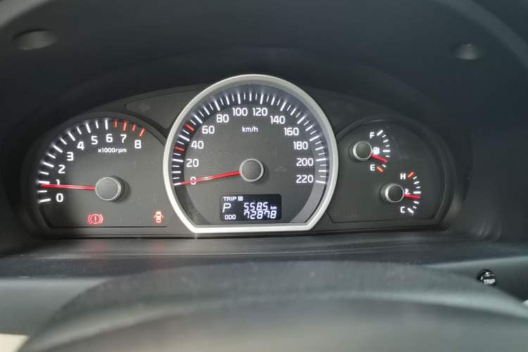 Used Kia Sportage 2013 2.0L Automatic Two-Wheel Drive GL Trim Instrument Cluster