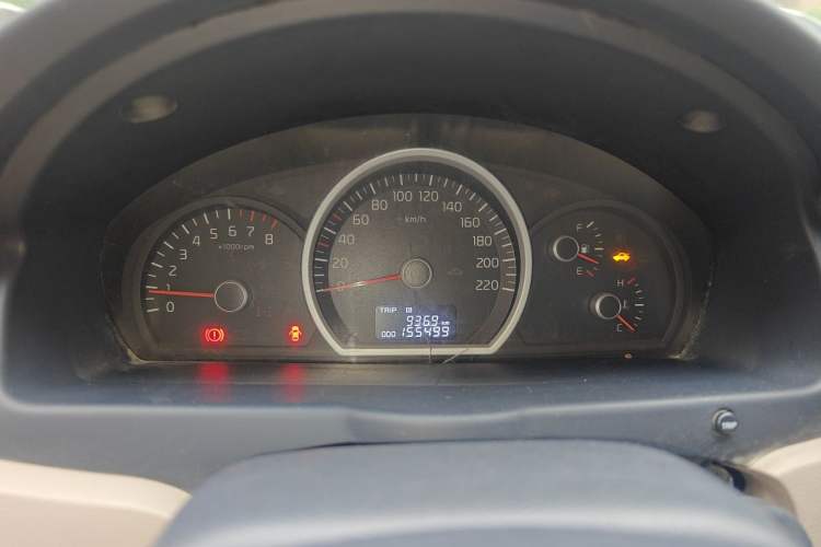 Used Kia Sportage 2013 2.0L Manual Two-Wheel Drive GL Trim Instrument Cluster