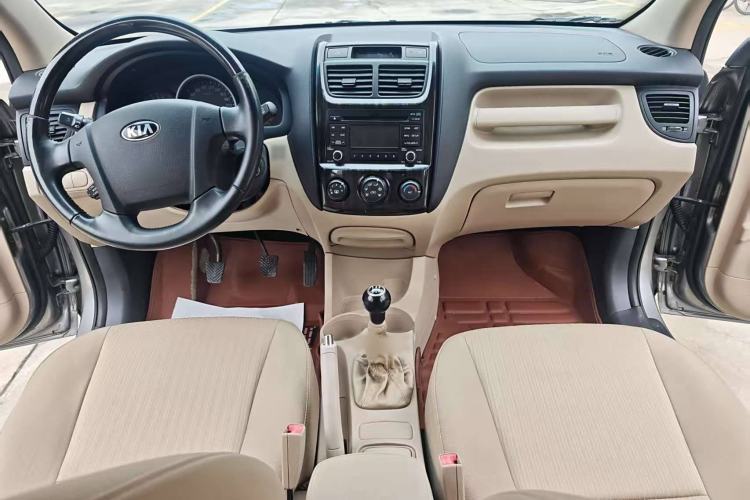 Used Kia Sportage 2013 2.0L Manual Two-Wheel Drive GL Trim Interior 1