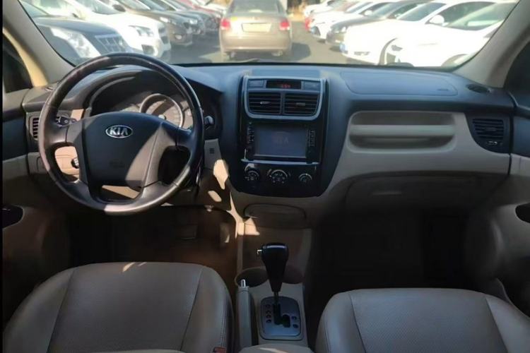 Used Kia Sportage 2013 2.0L Automatic Two-Wheel Drive GL Trim Interior 1