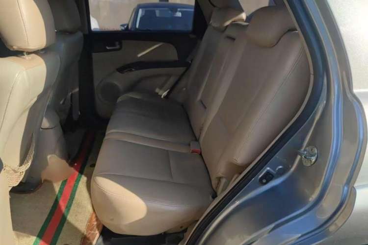 Used Kia Sportage 2013 2.0L Automatic Two-Wheel Drive GL Trim Interior 3