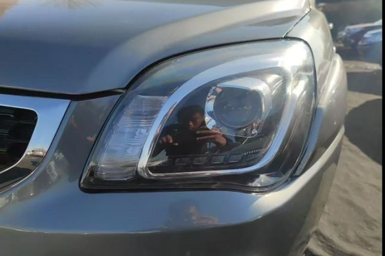 Used Kia Sportage 2013 2.0L Automatic Two-Wheel Drive GL Trim Left Front Headlight