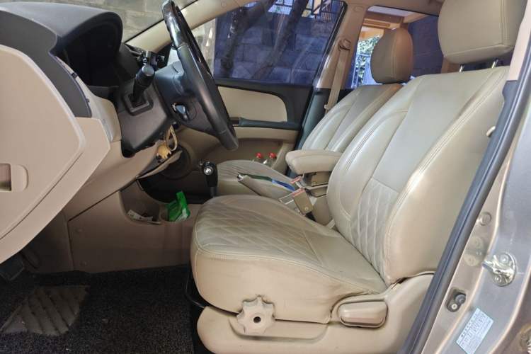 Used Kia Sportage 2013 2.0L Automatic Two-Wheel Drive GL Trim Left Front Seat