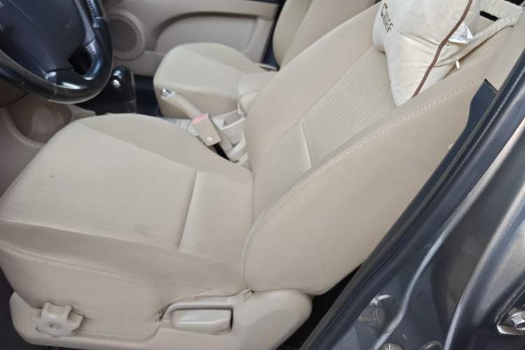 Used Kia Sportage 2013 2.0L Automatic Two-Wheel Drive GL Trim Left Front Seat
