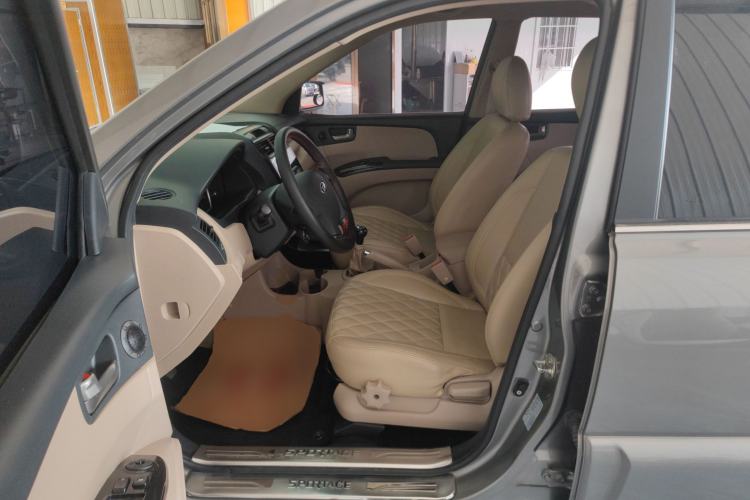Used Kia Sportage 2013 2.0L Manual Two-Wheel Drive GL Trim Left Front Seat