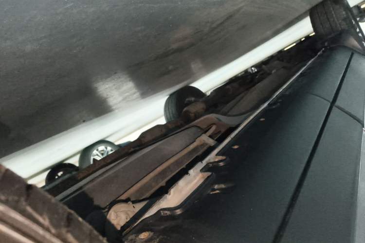 Used Kia Sportage 2013 2.0L Automatic Two-Wheel Drive GLS Trim Left Side Sill