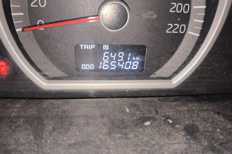 Used Kia Sportage 2013 2.0L Manual Two-Wheel Drive GL Trim Odometer Close Up
